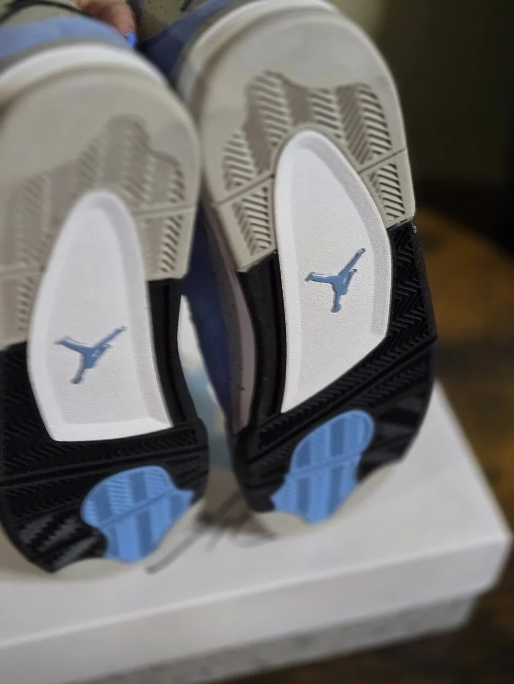 Mens Jordan Retro 4, Size 13